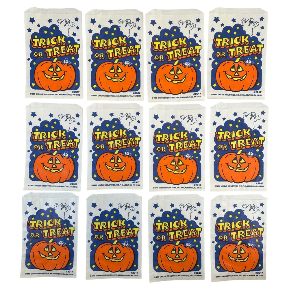 12 Vintage 1988 Unique Industries Trick or Treat Halloween Paper Bags Pumpkin